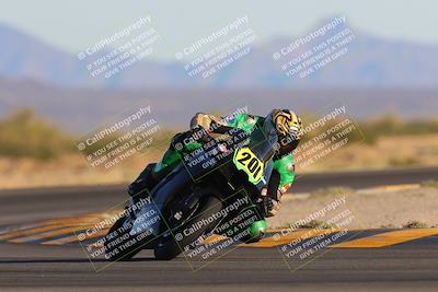 media/Oct-29-2022-CVMA (Sat) [[14c0aa3b66]]/Race 11 Amateur Supersport Open/